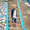 KH  4  DY