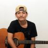 Alwi R