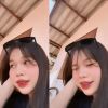 พลอย ลี่